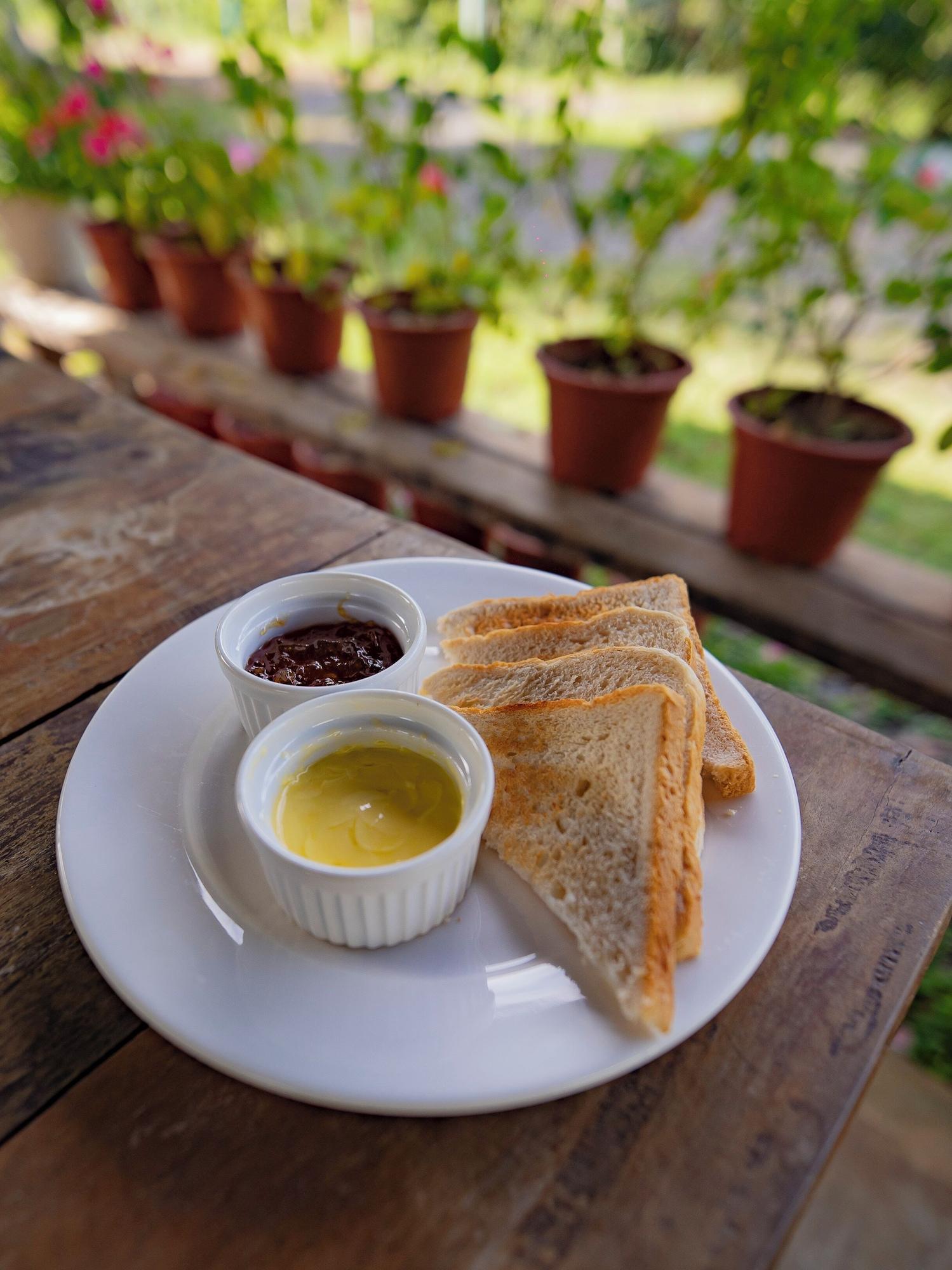 Restaurant Ana-as Apartelle