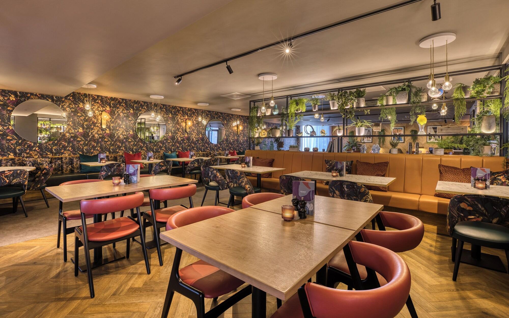 Restaurant Premier Inn Cardiff Cc Queen Street