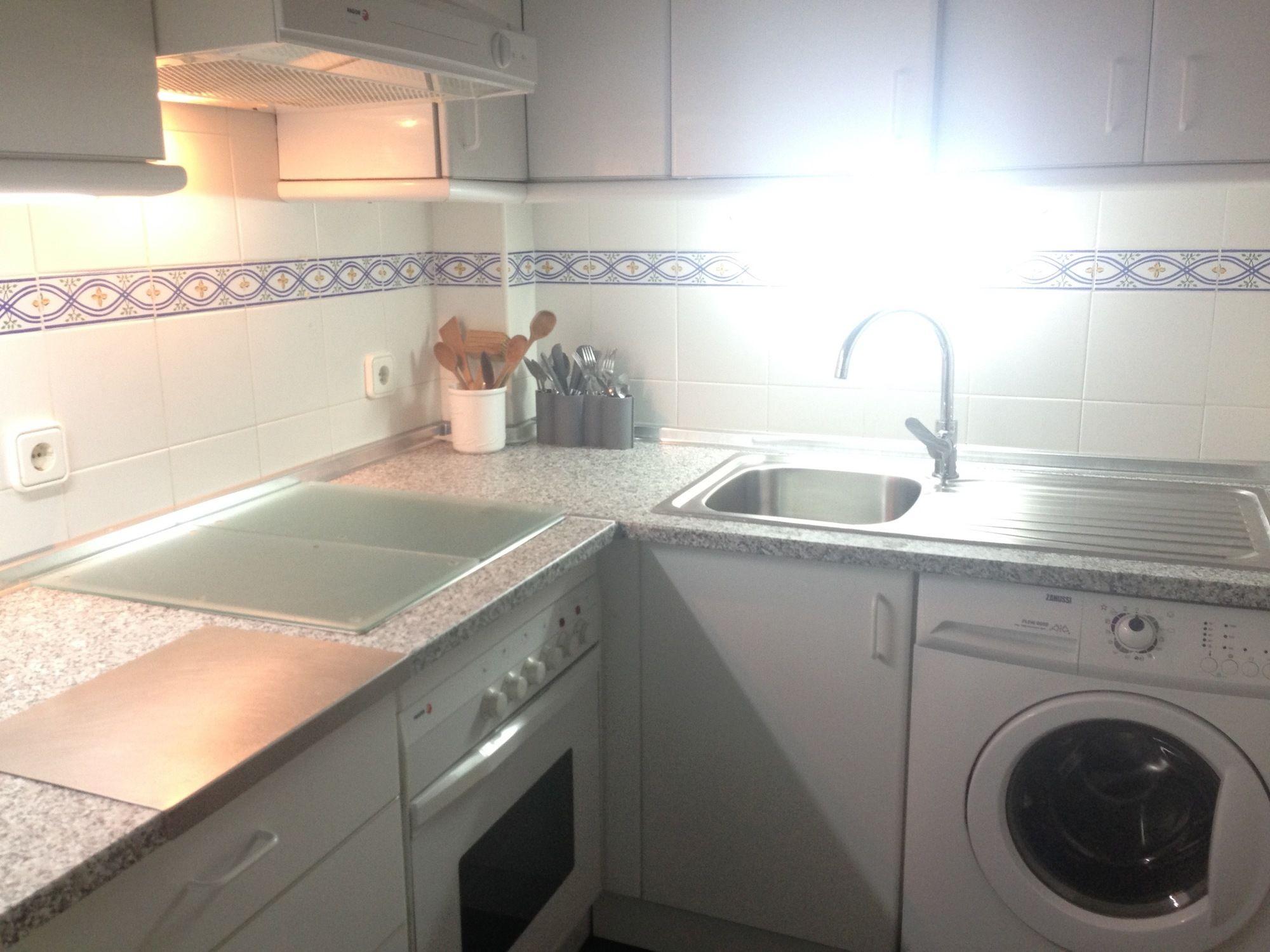 Equipamiento de Habitación Apartaluz Marbella Costabella
