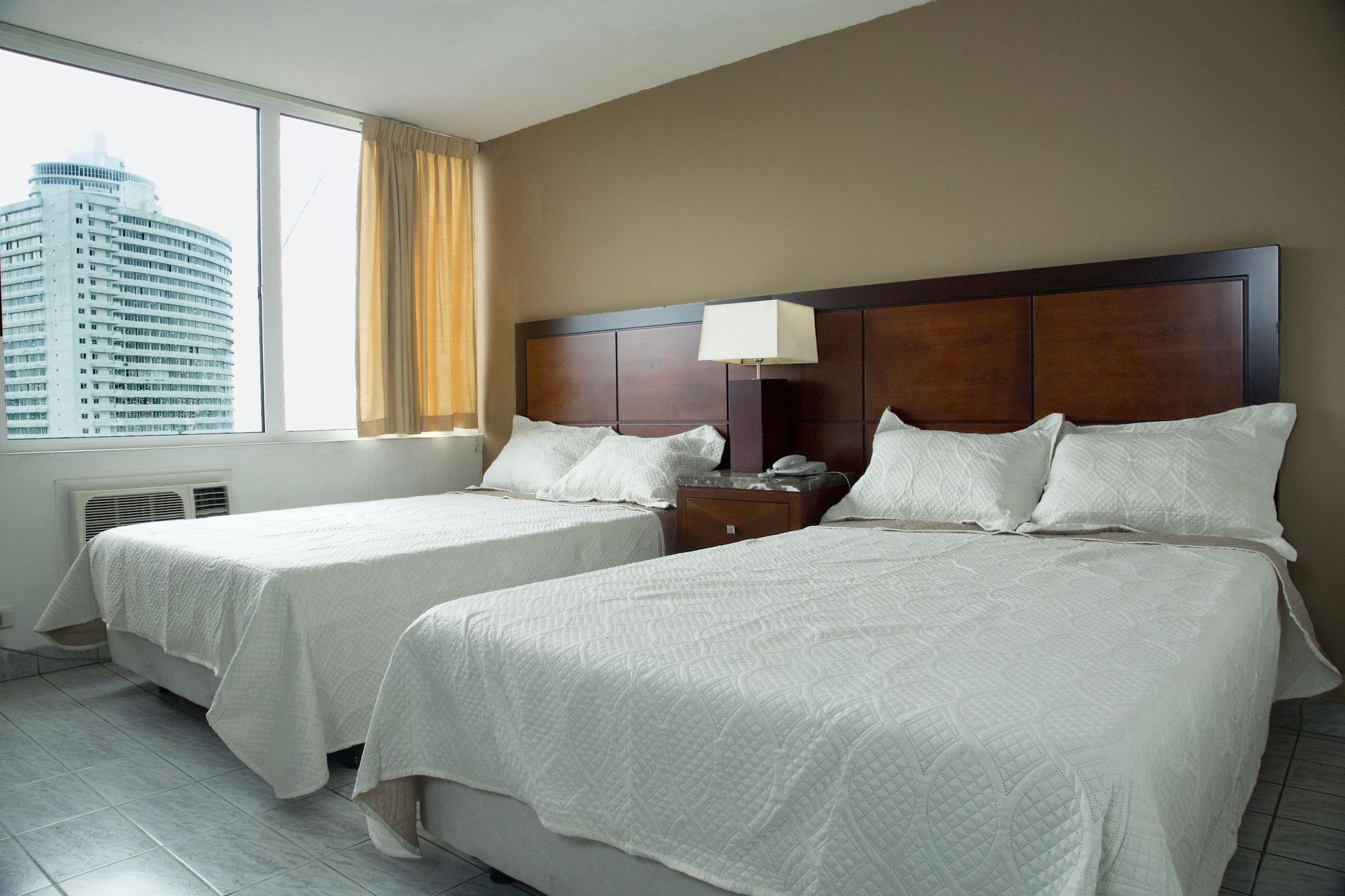 Varios Hotel República