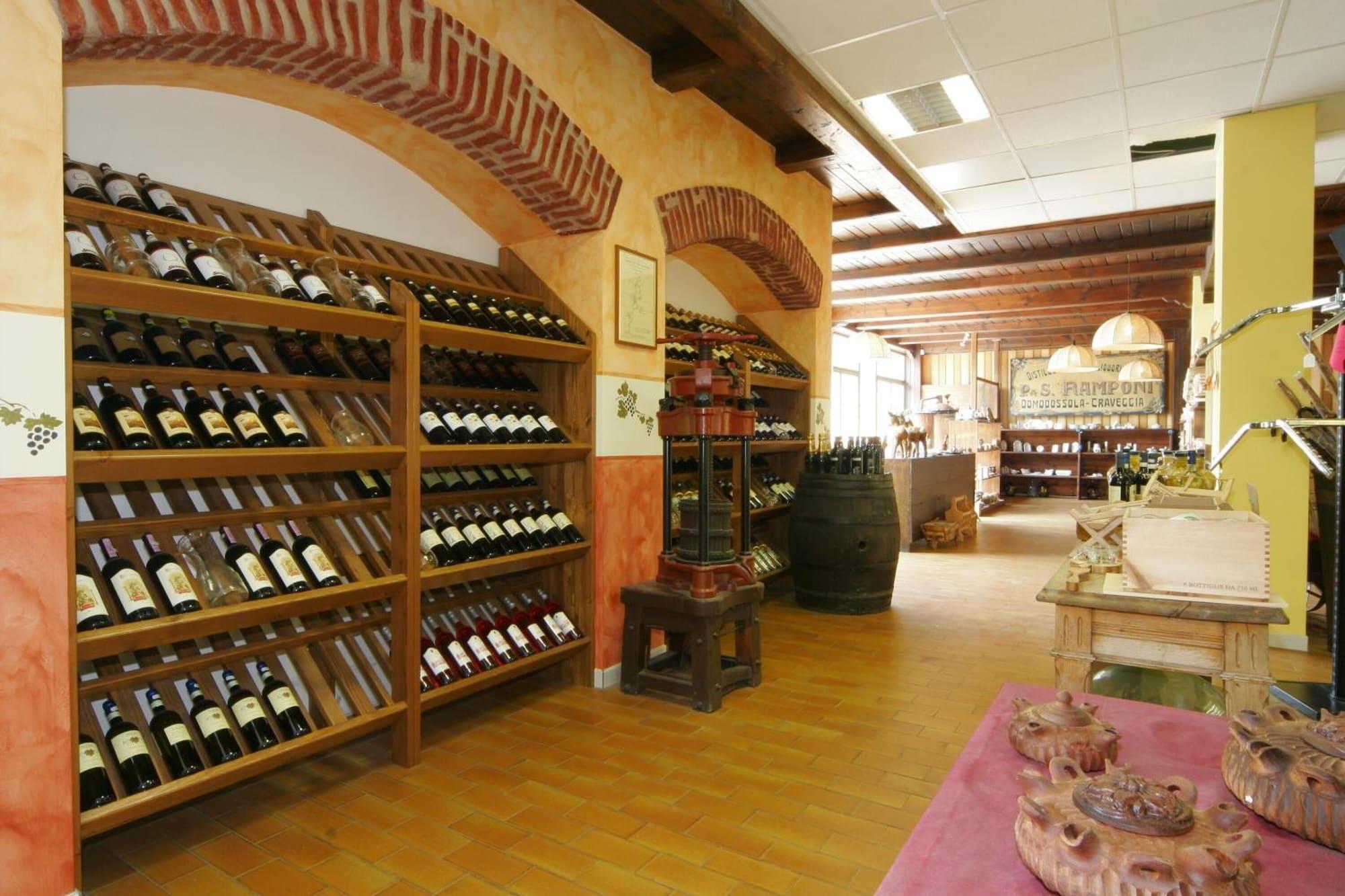 Varios Motel Monterosa