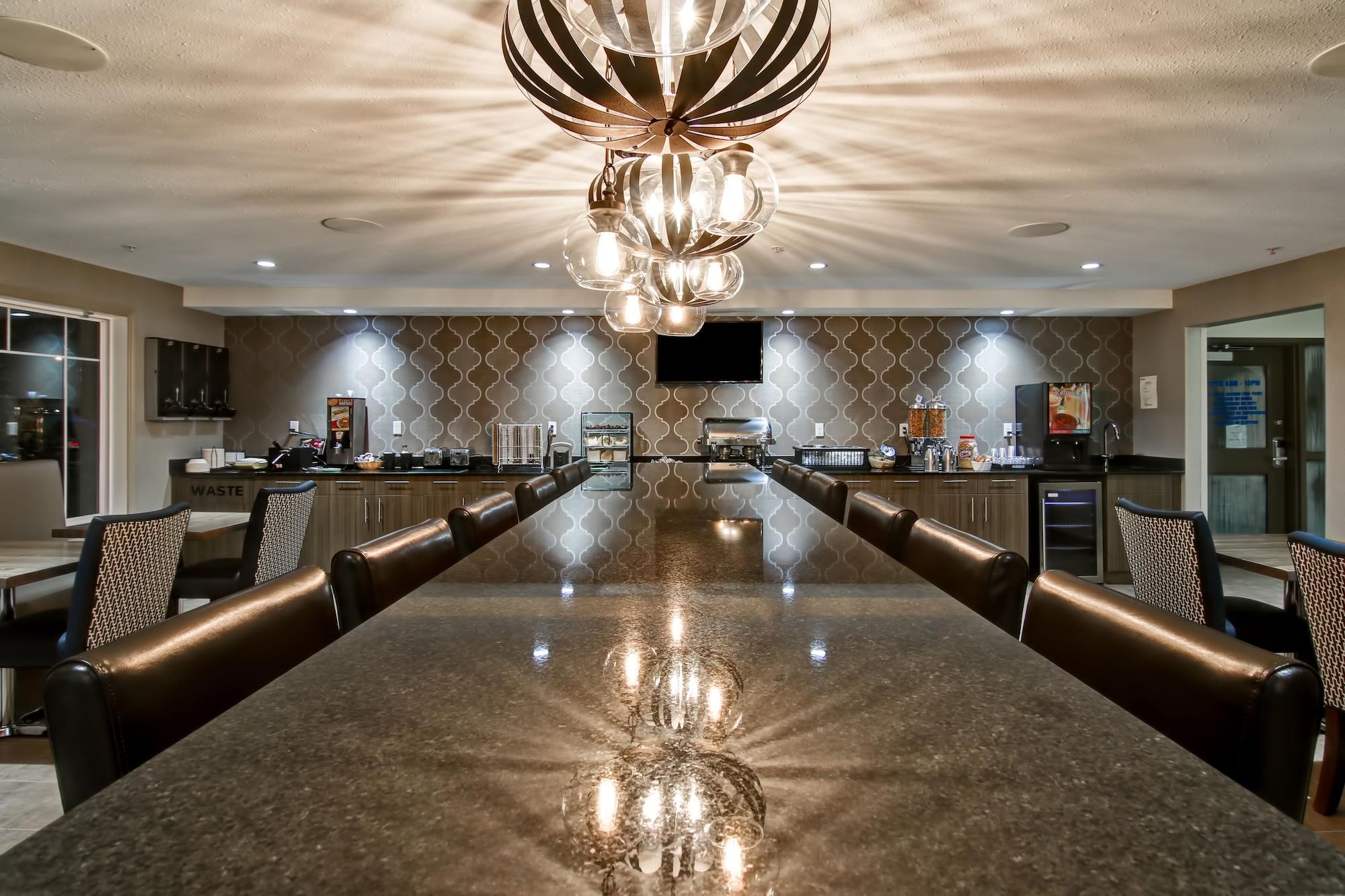 Vista Lobby Canalta St Paul