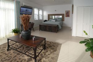 Alquiler Vacacional - Kingsway New Kingston Guest Apartment II