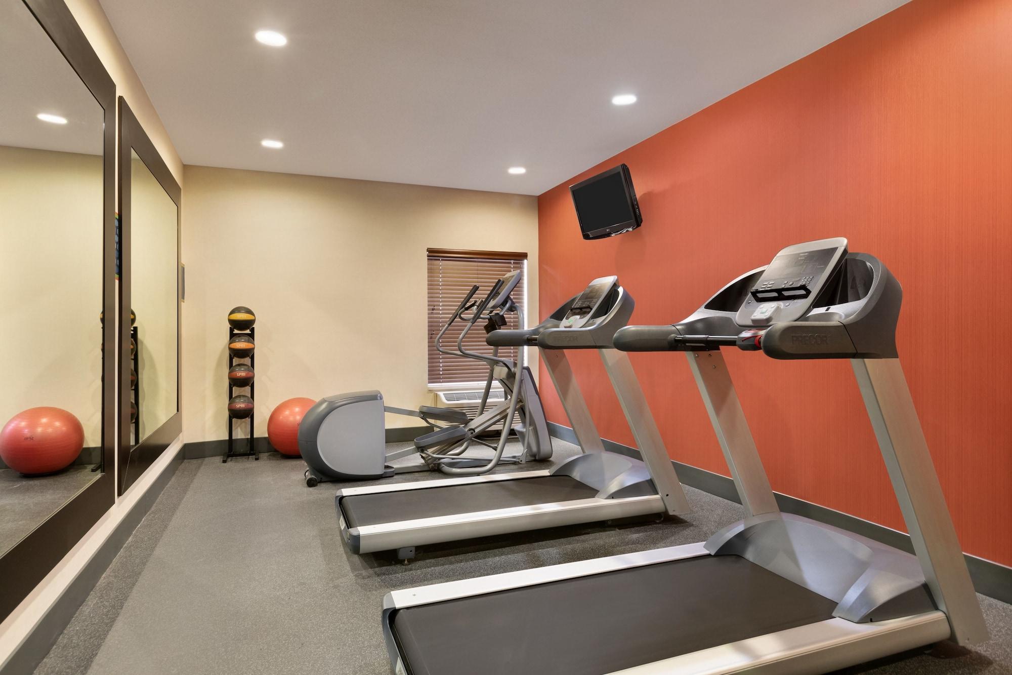 Gimnasio Hampton Inn Youngstown/Boardman