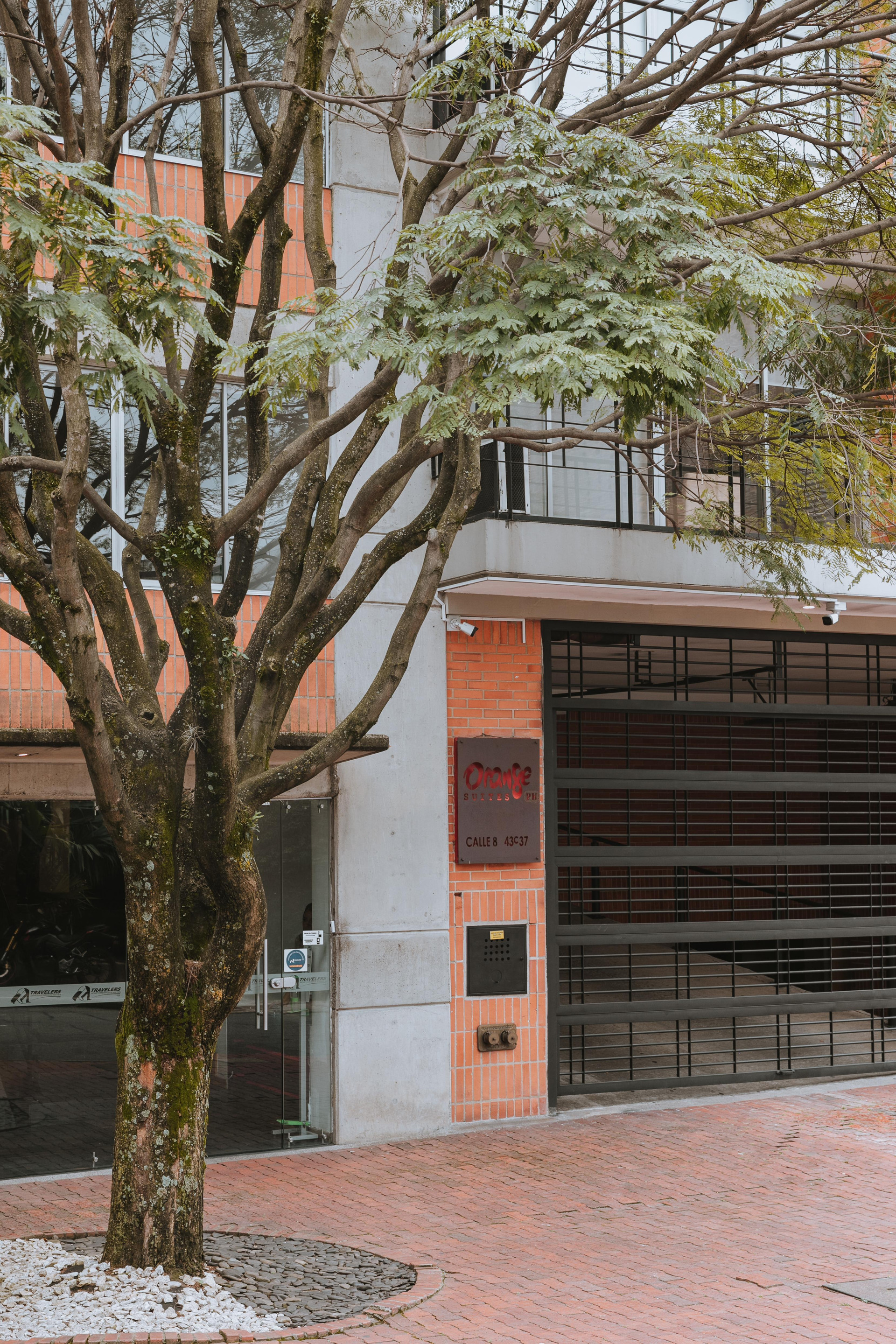 Vista Exterior Travelers Apartamentos & Suites - Orange Suites