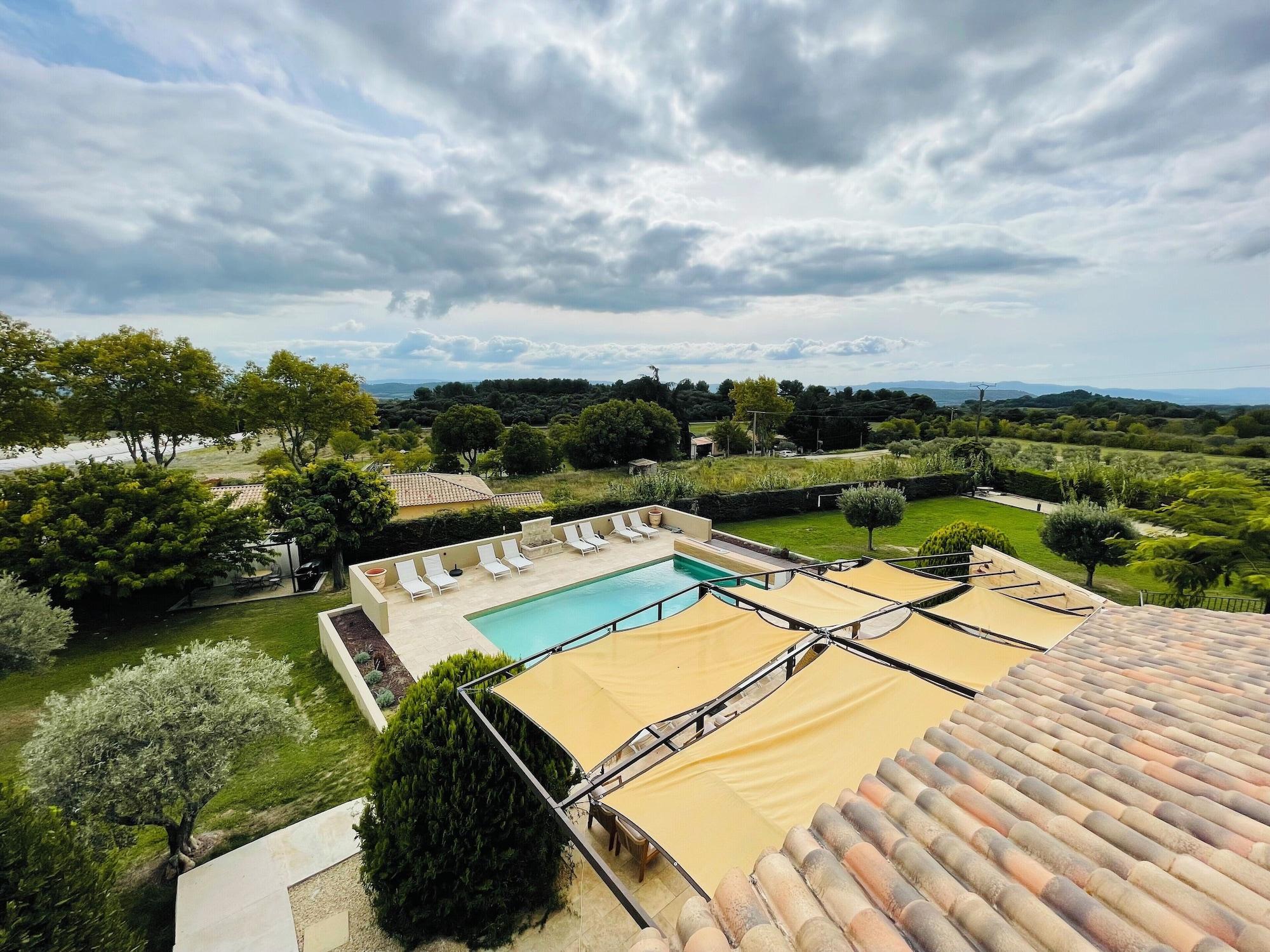 Vista Exterior La Réserve Provence