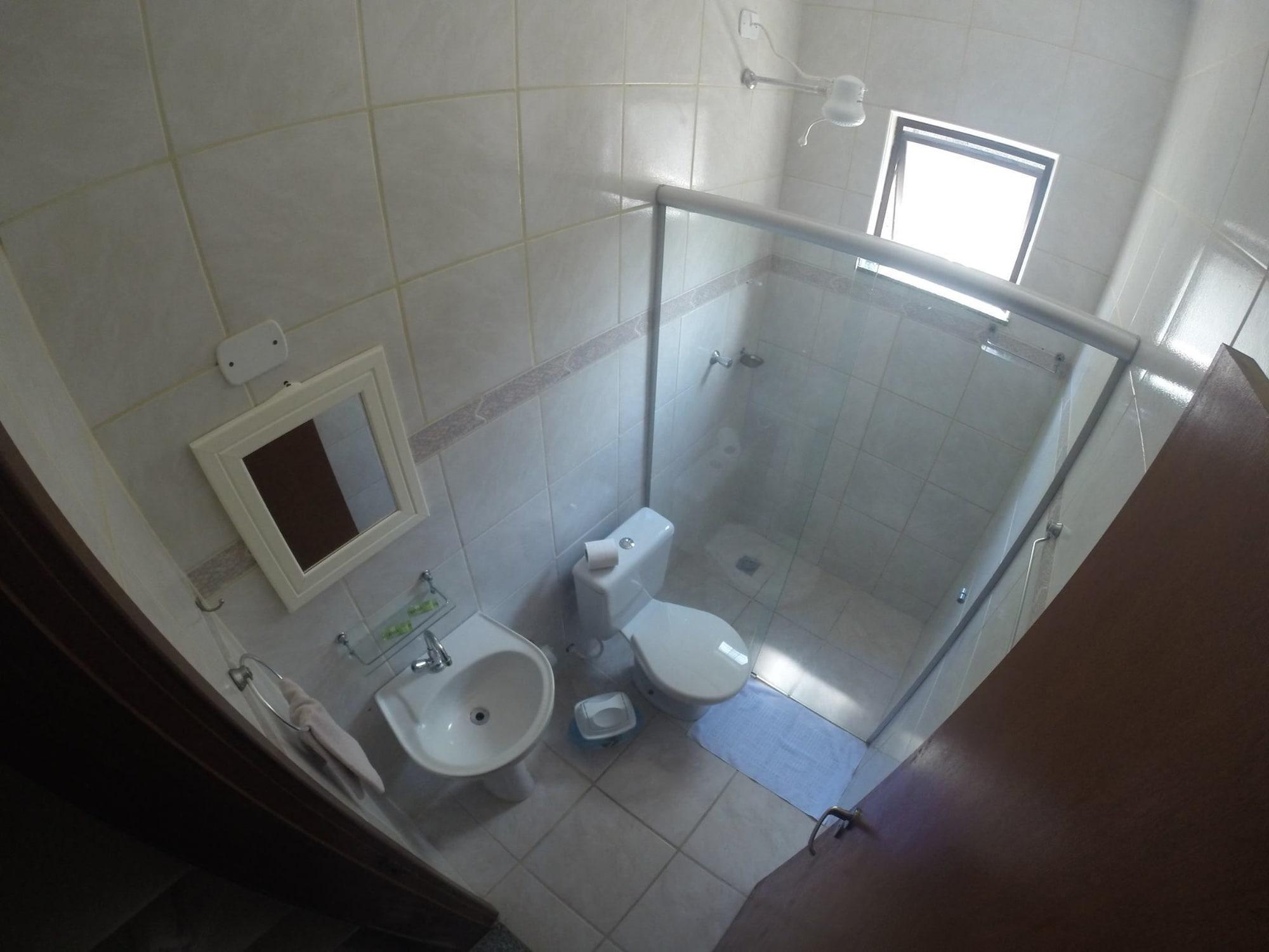 Equipamiento de Habitación Pousada Golden House