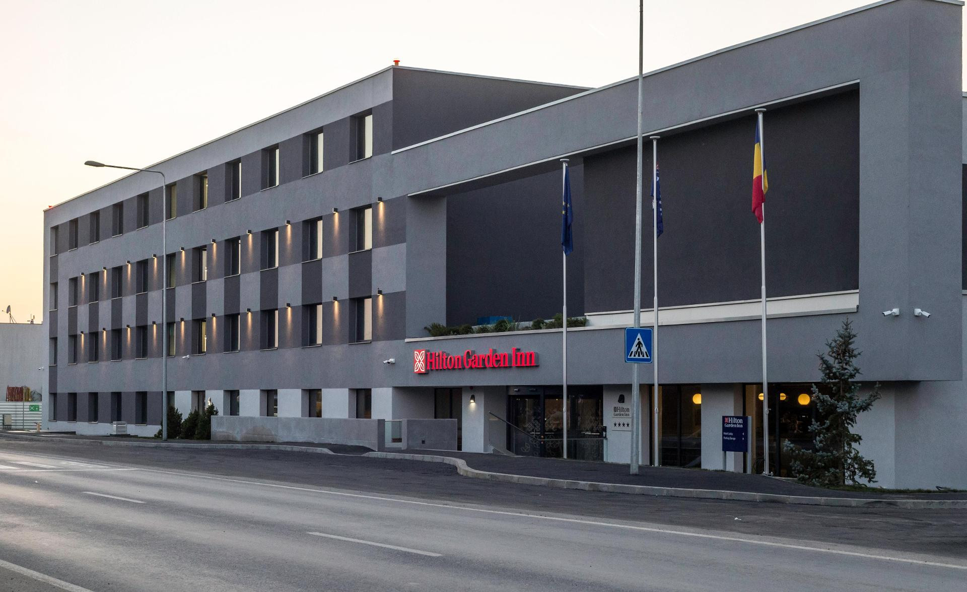 Vista Exterior Hilton Garden Inn Bucharest Airport
