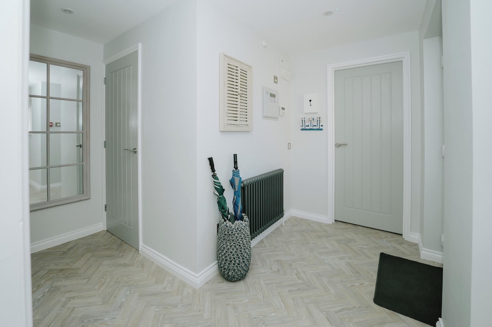 Vista Lobby First Light Hotel