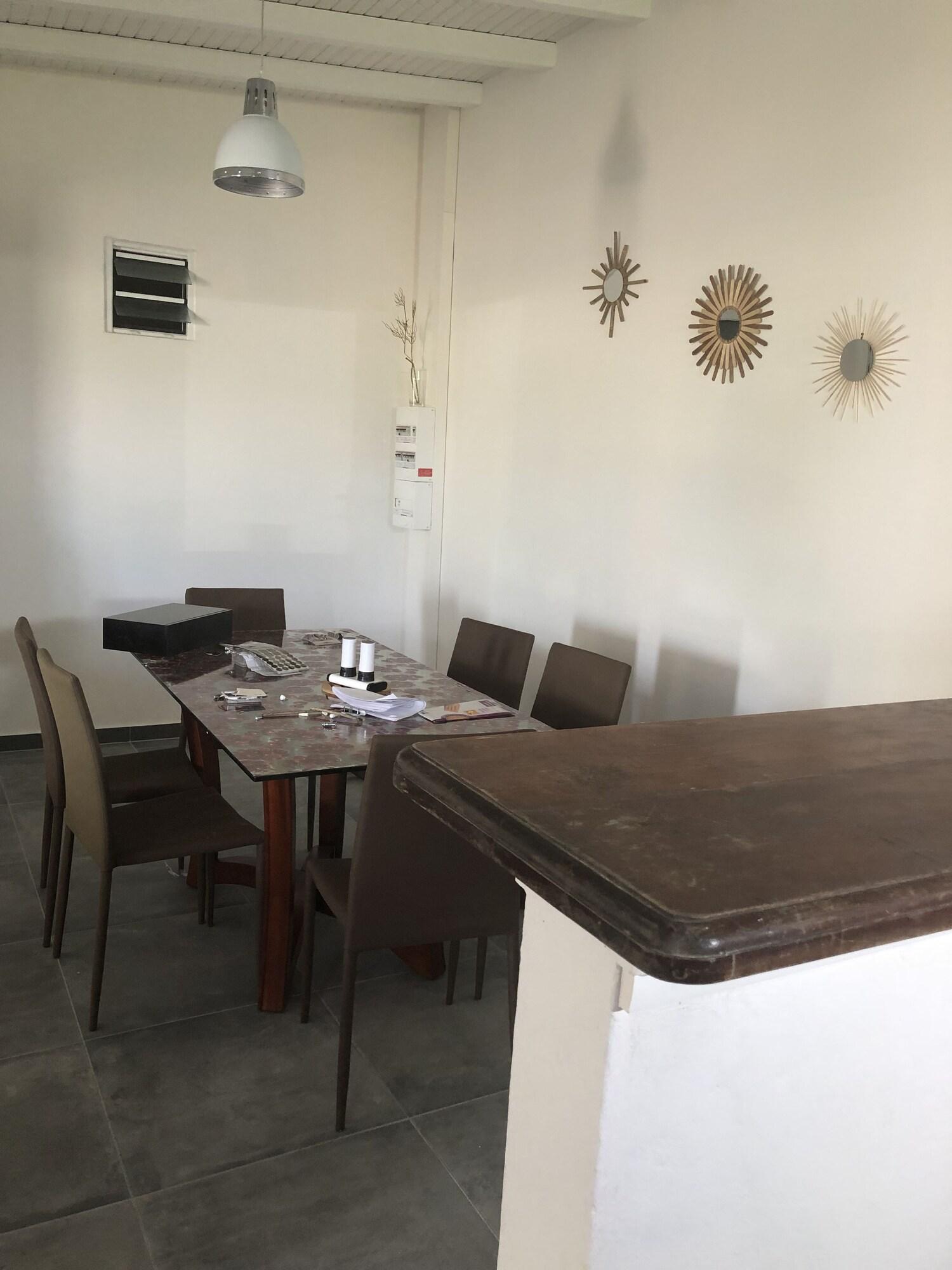 Sala de Reuniones Belcourtex