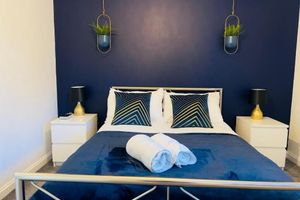 Alquiler Vacacional - Lush Gated Complex: FastWifi+Parking+Free Coffee&Tea
