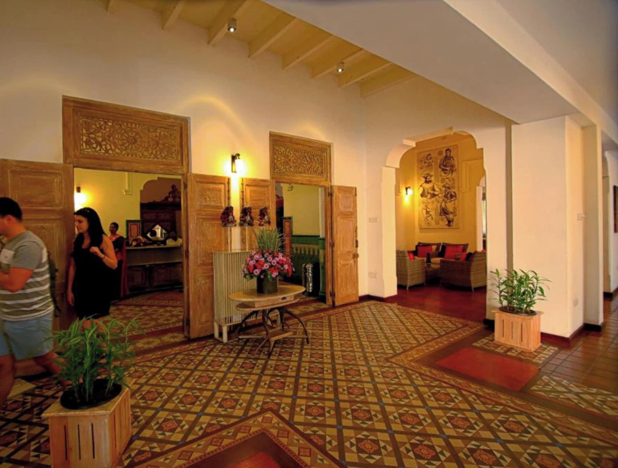 Vista Lobby Thilanka Hotel