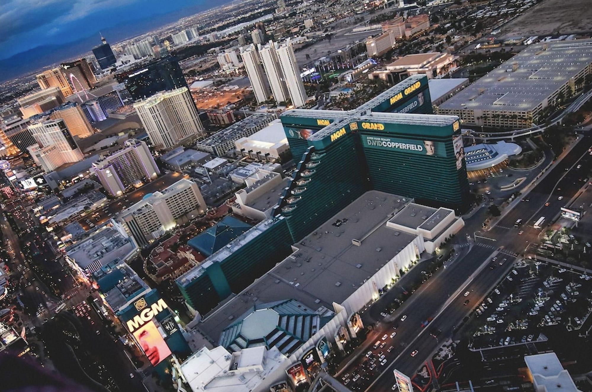 Vista Exterior MGM Vegas Signature Suites Collection