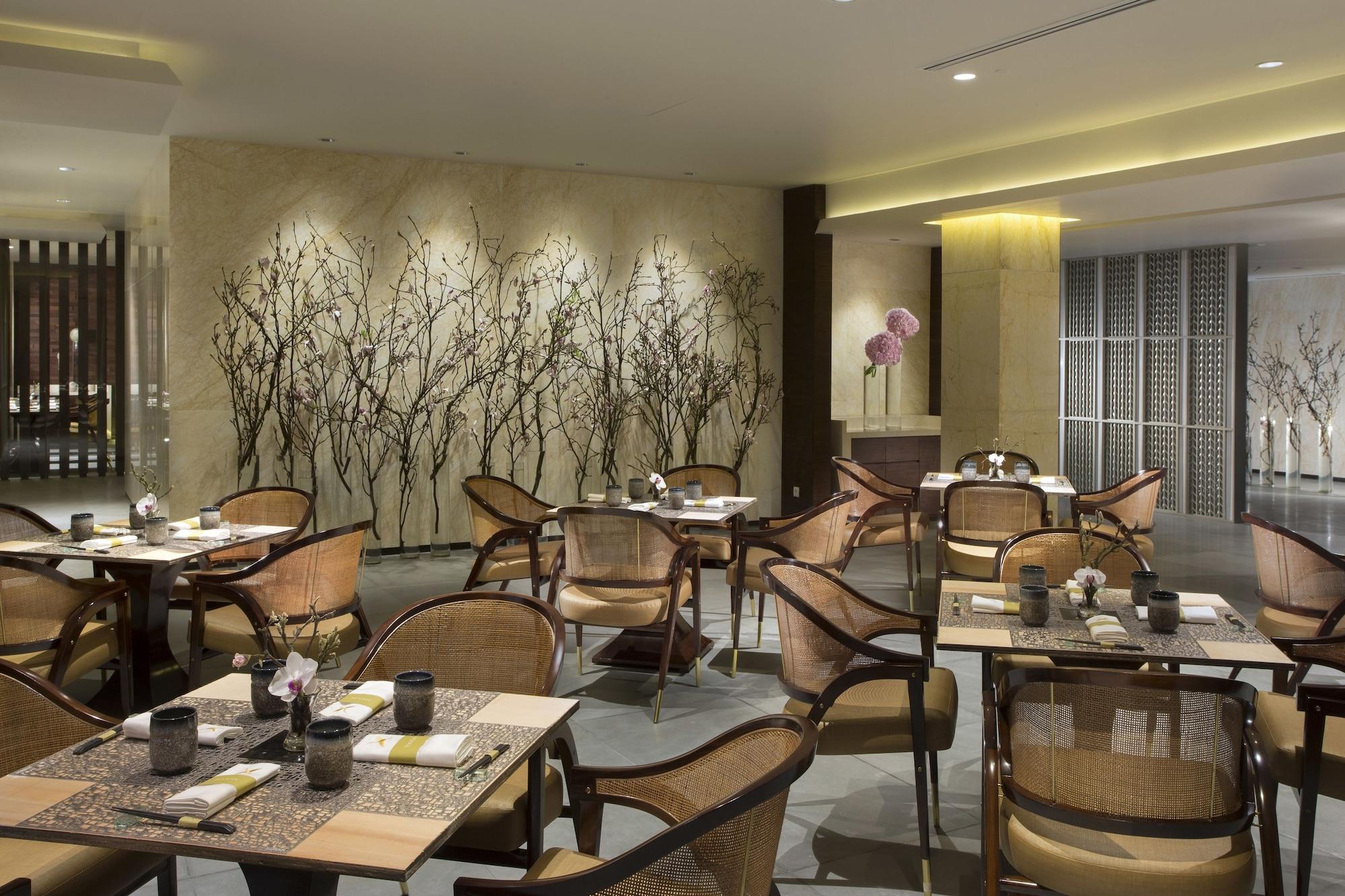 Restaurant Mulia Villas