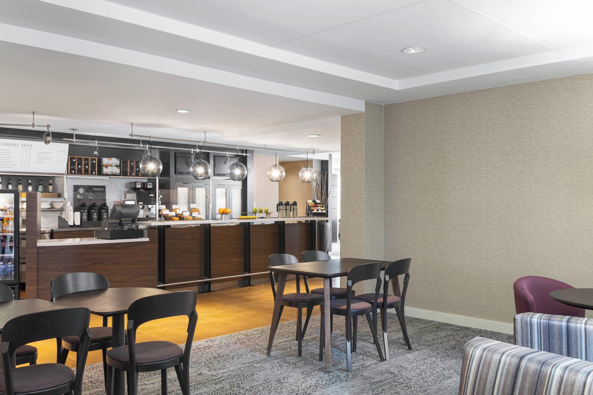 Restaurant Courtyard by Marriott Charlottesville University Medical Ctr