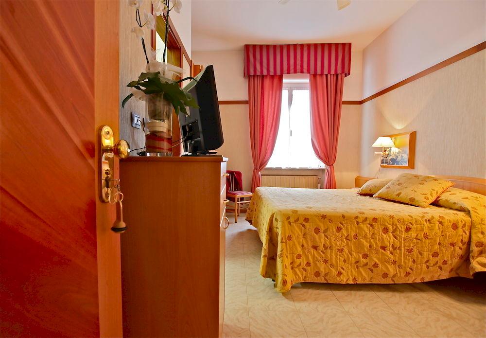 Habitación Hotel Monte Rosa