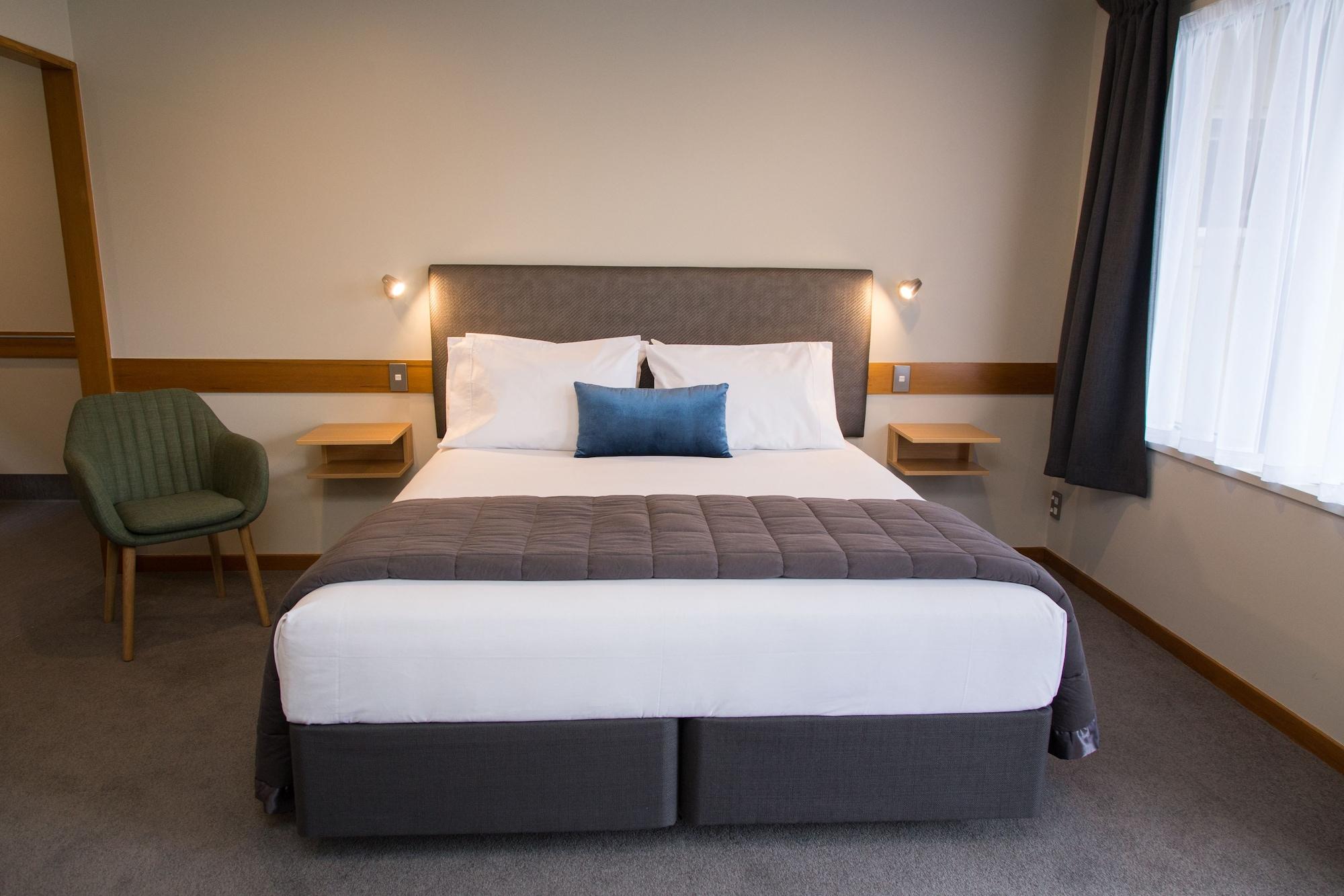 Varios Dunedin Motel and Villas