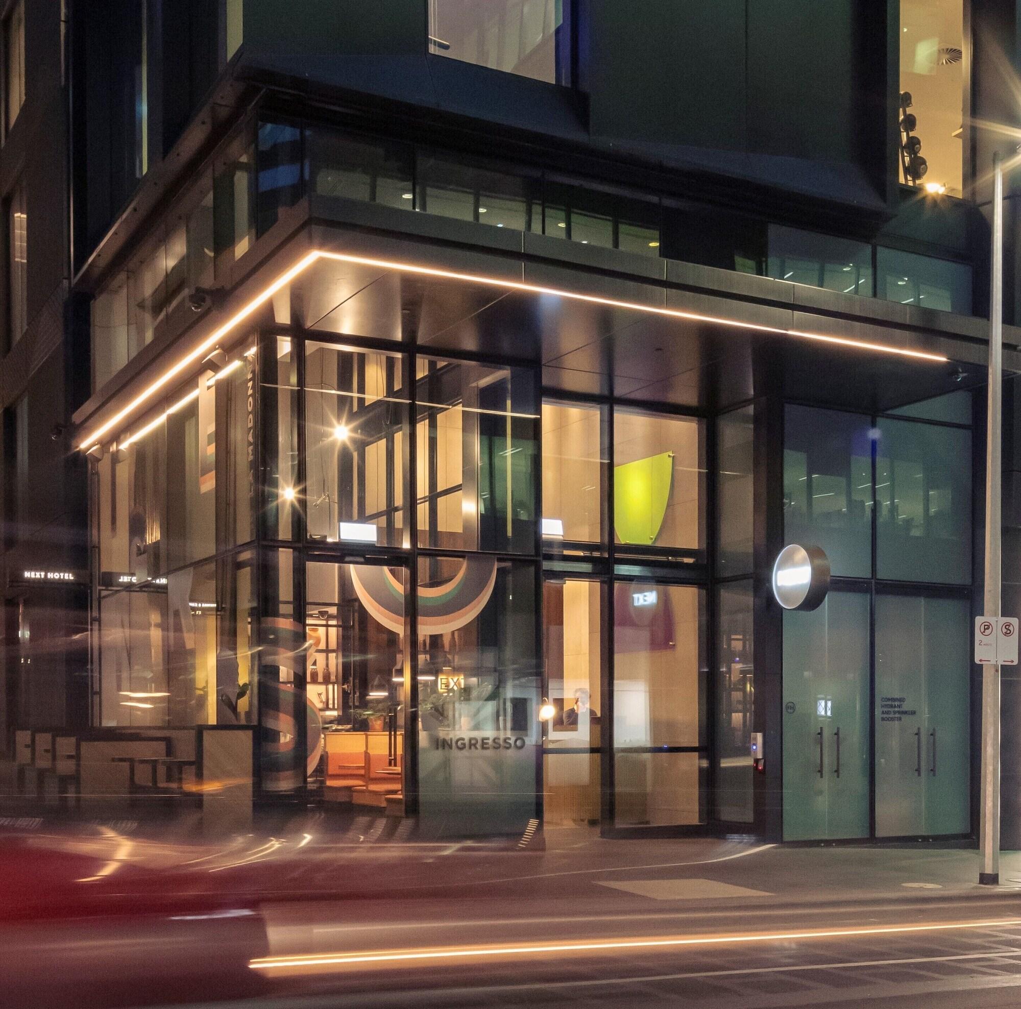 Vista Exterior Next Hotel Melbourne, Curio Collection by Hilton