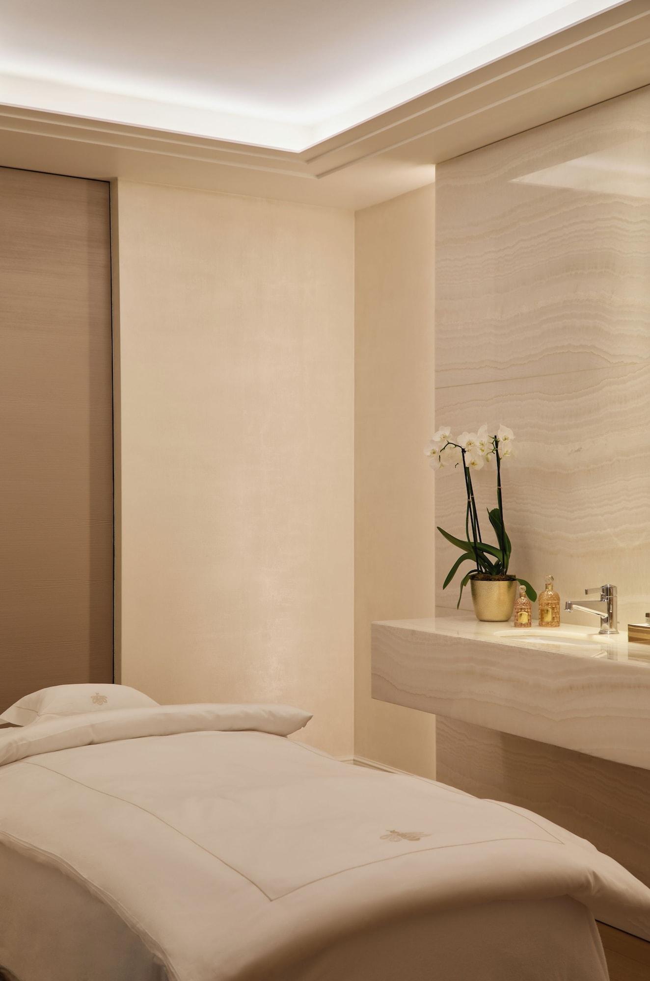 Spa The Woodward, Auberge Collection