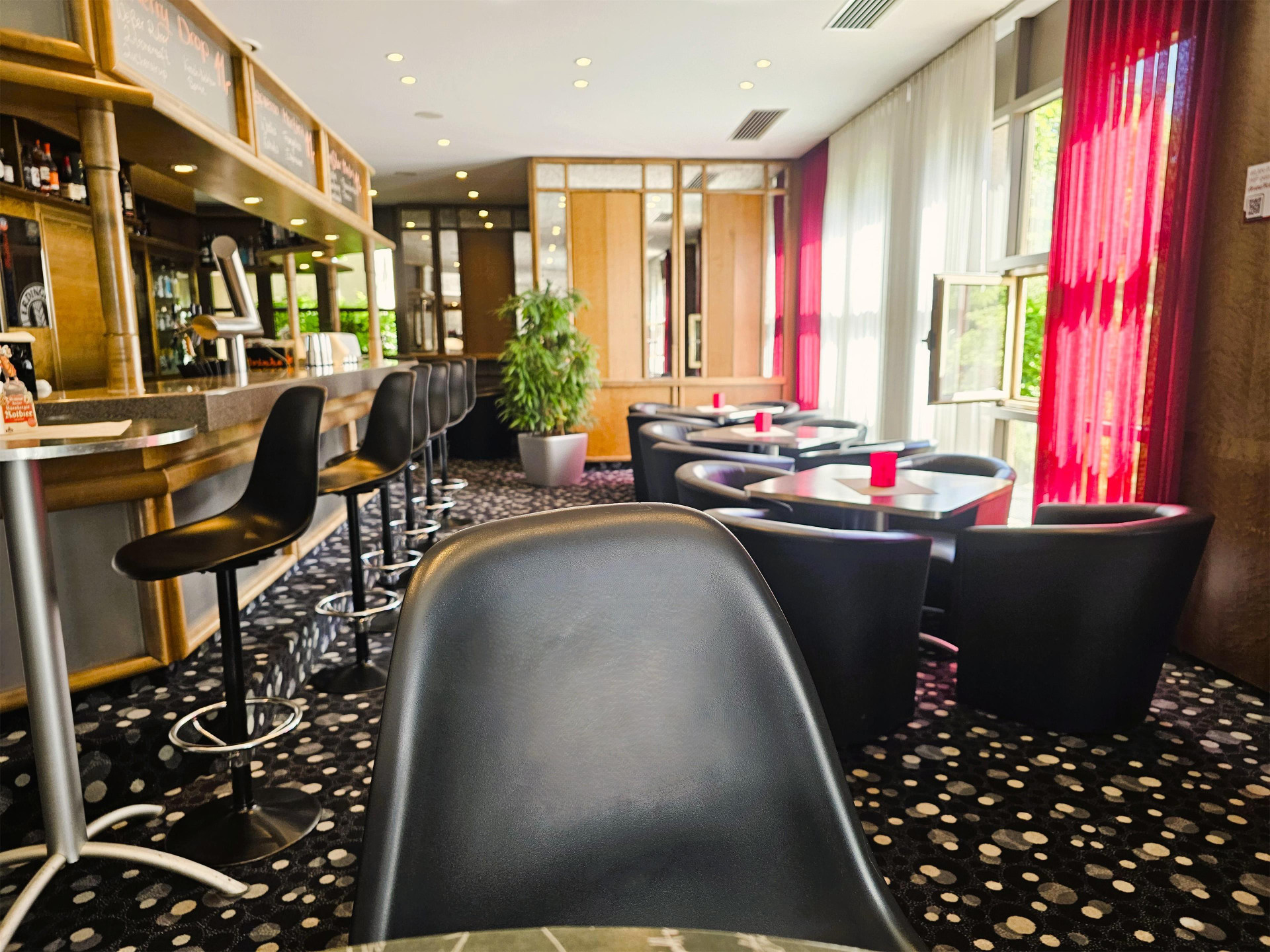 Bar/Salón Arvena Park