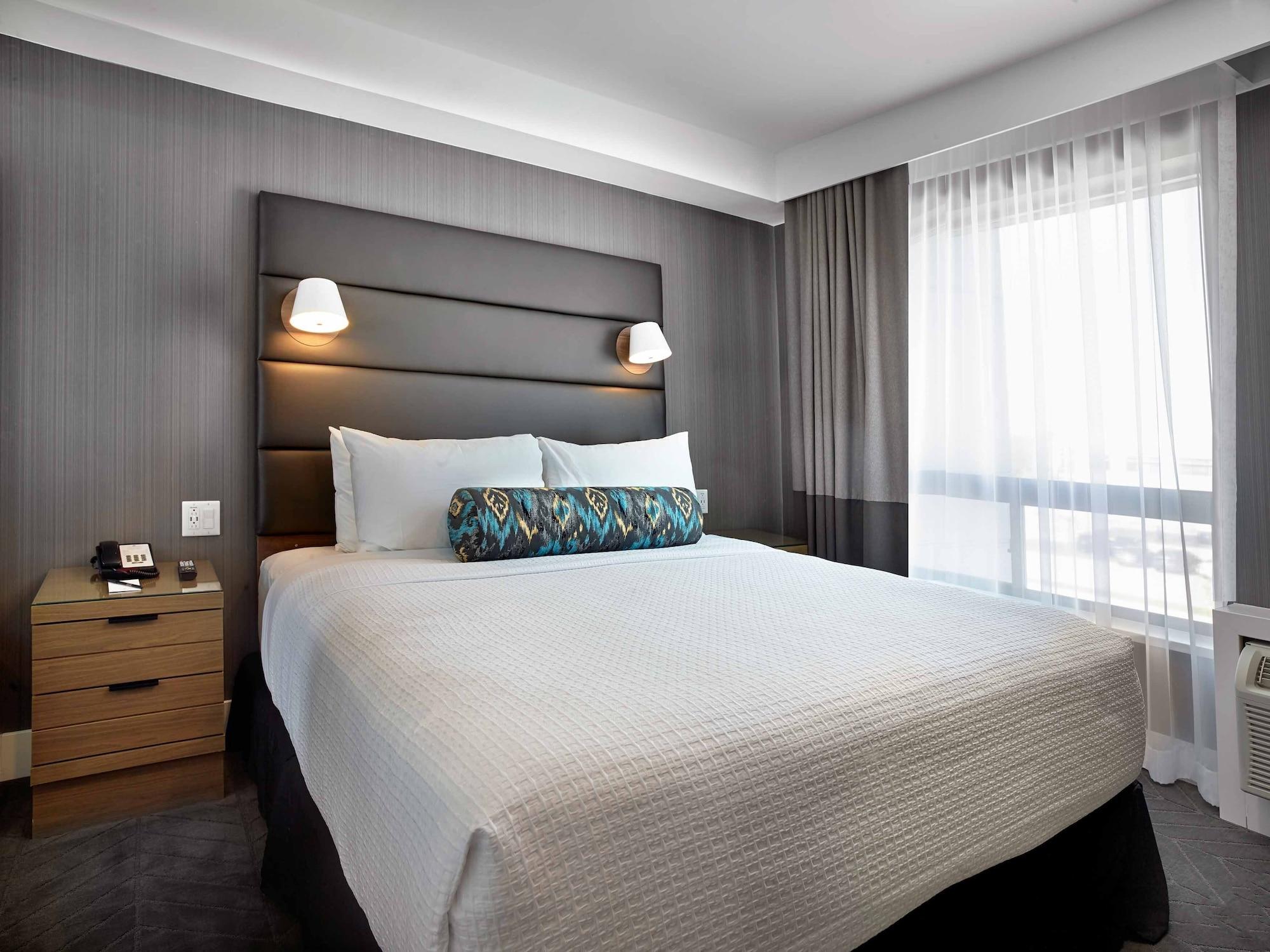 Habitación Sandman Signature Plano - Frisco Hotel