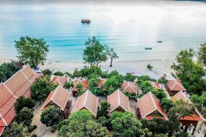 Alojamiento - Sol Beach Resort