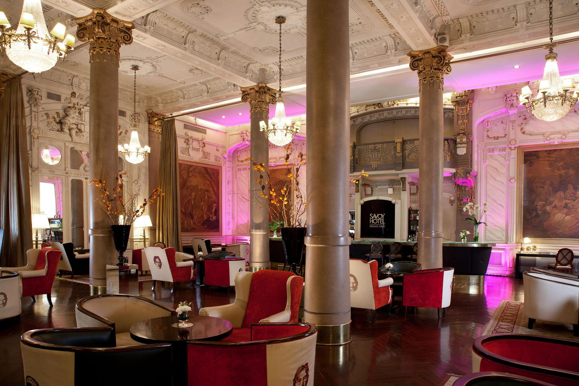 Bar/Salón Savoy Hotel
