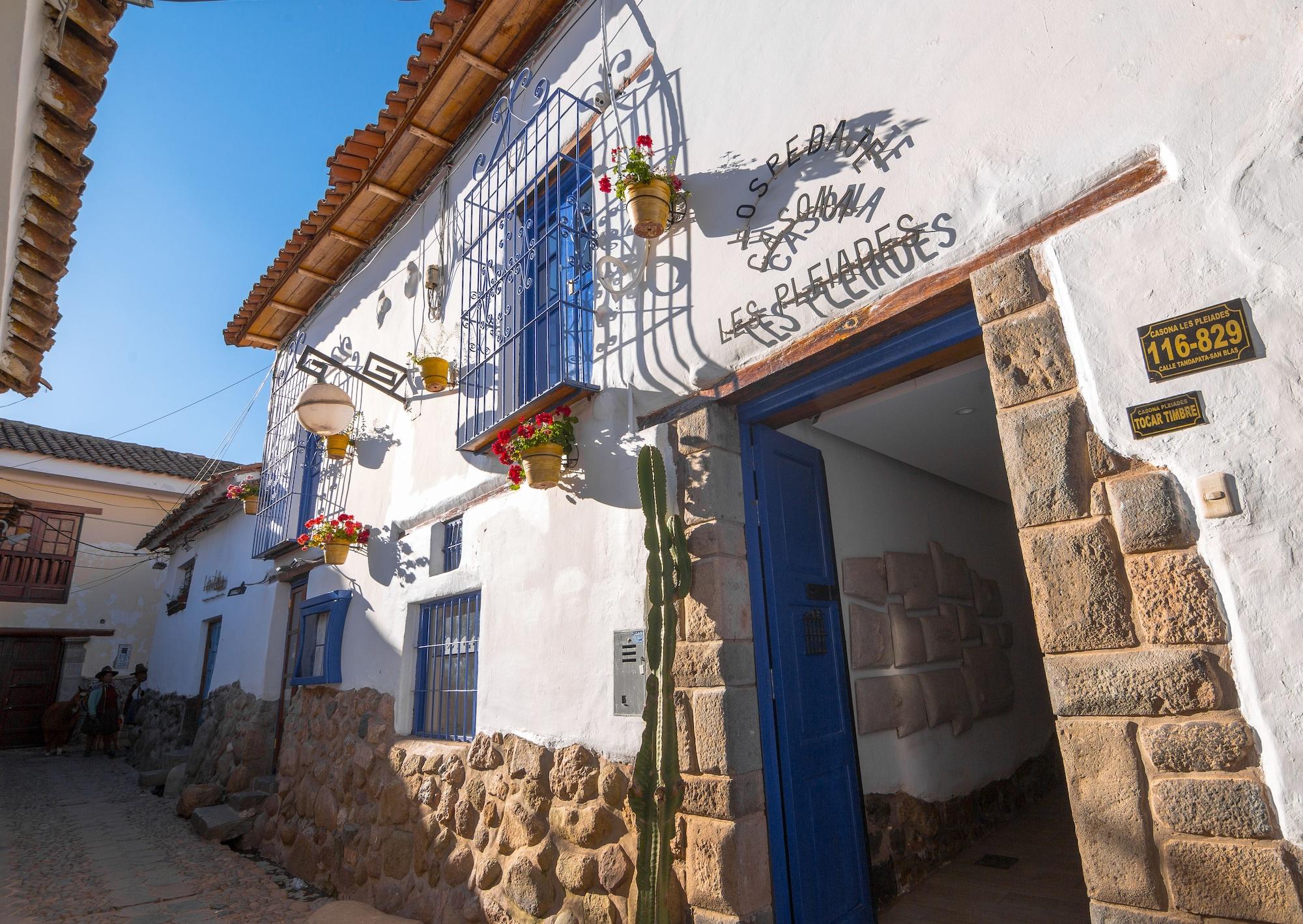 Vista Exterior Casona les Pleiades