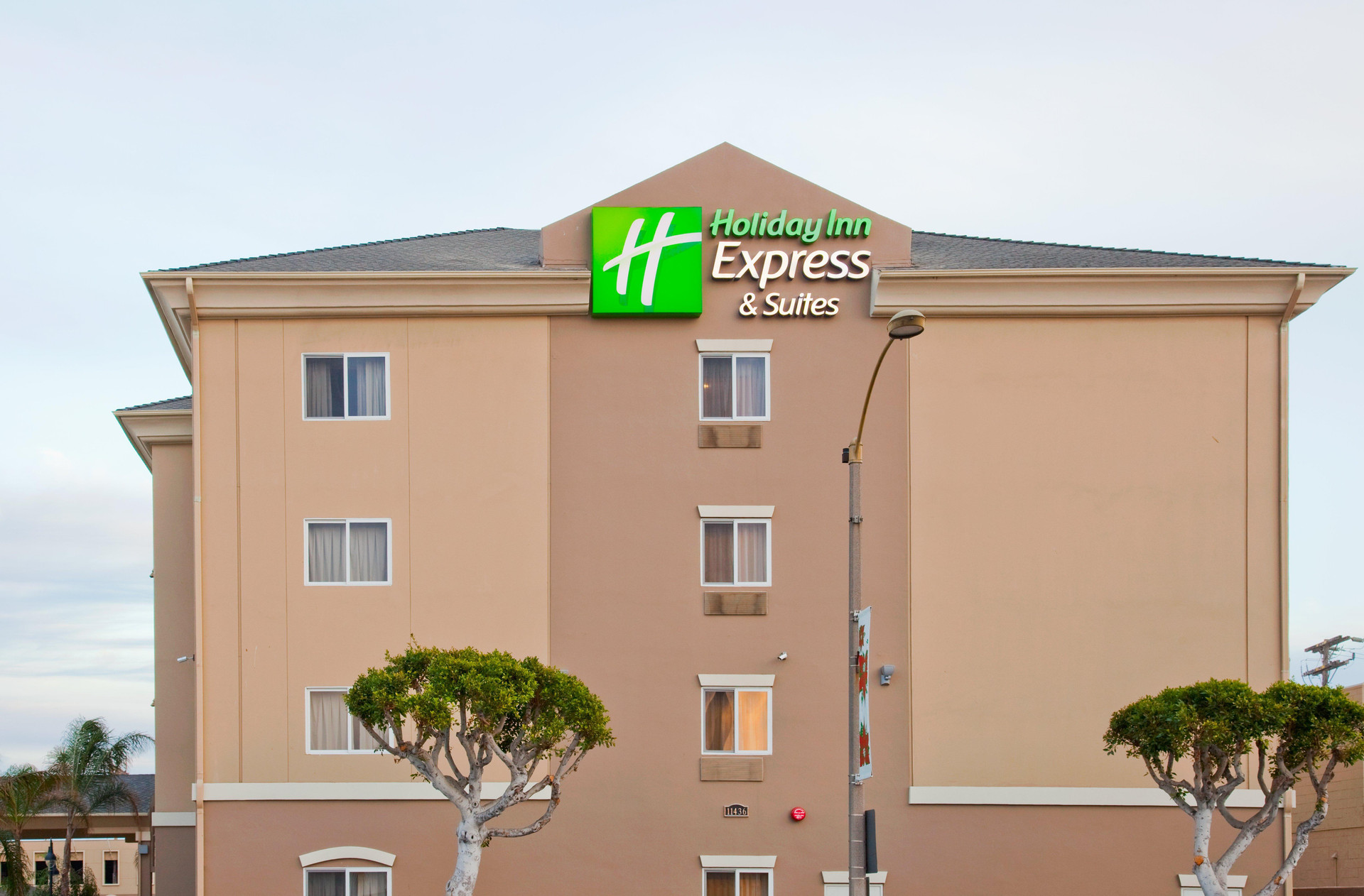 Vista Exterior Holiday Inn Express Los Angeles Airport Hawthorne by IHG