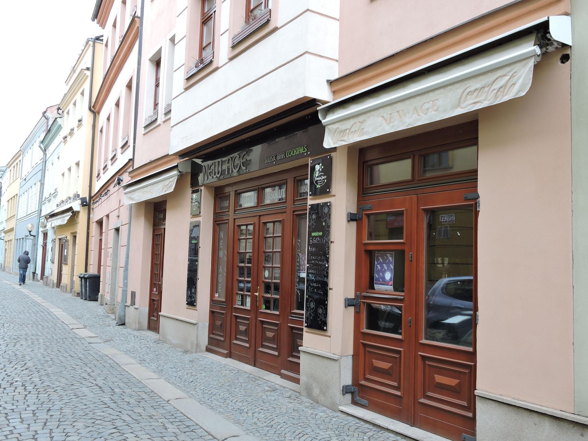Vista Lobby Hotel Atrium