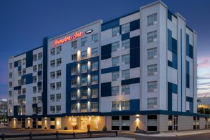 Alojamiento - Hampton Inn by Hilton Winnipeg Downtown