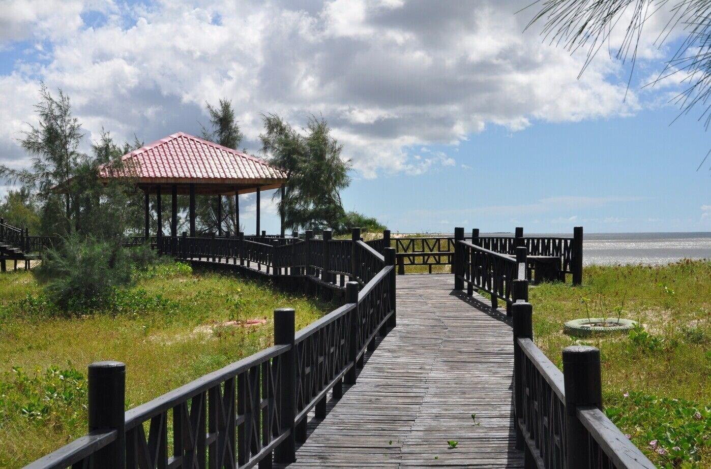 Vista Exterior Golden Peacock Resort Hotel