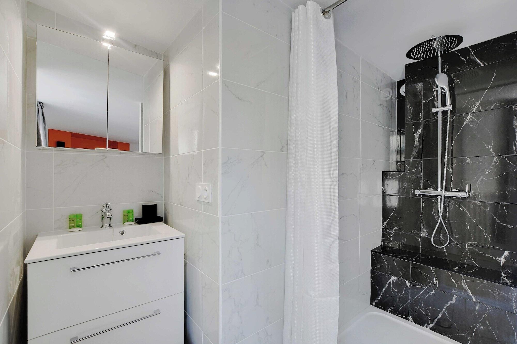 Equipamiento de Habitación Appartement in the Heart of Paris - Opera