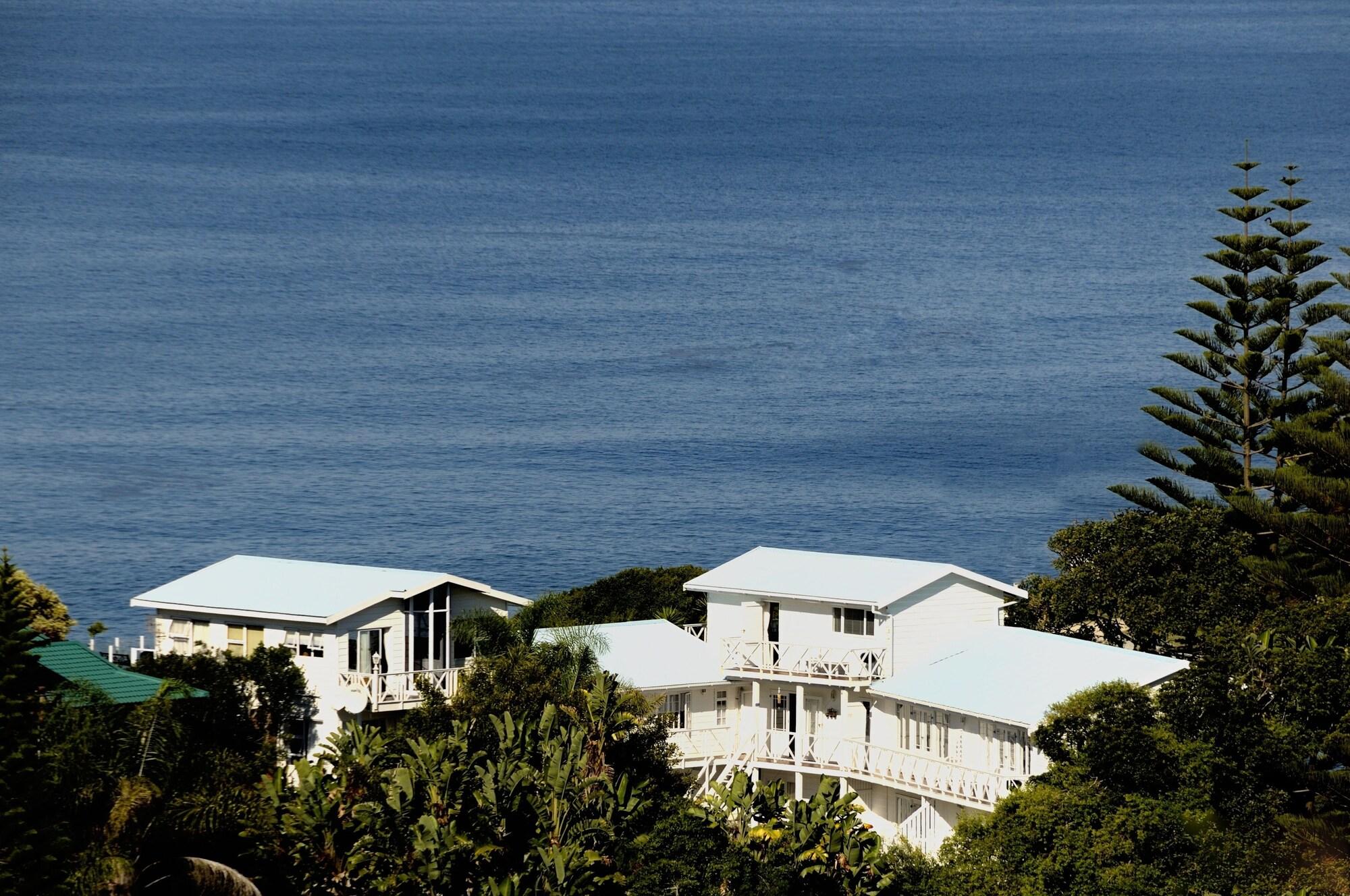 Varios Brenton Beach House