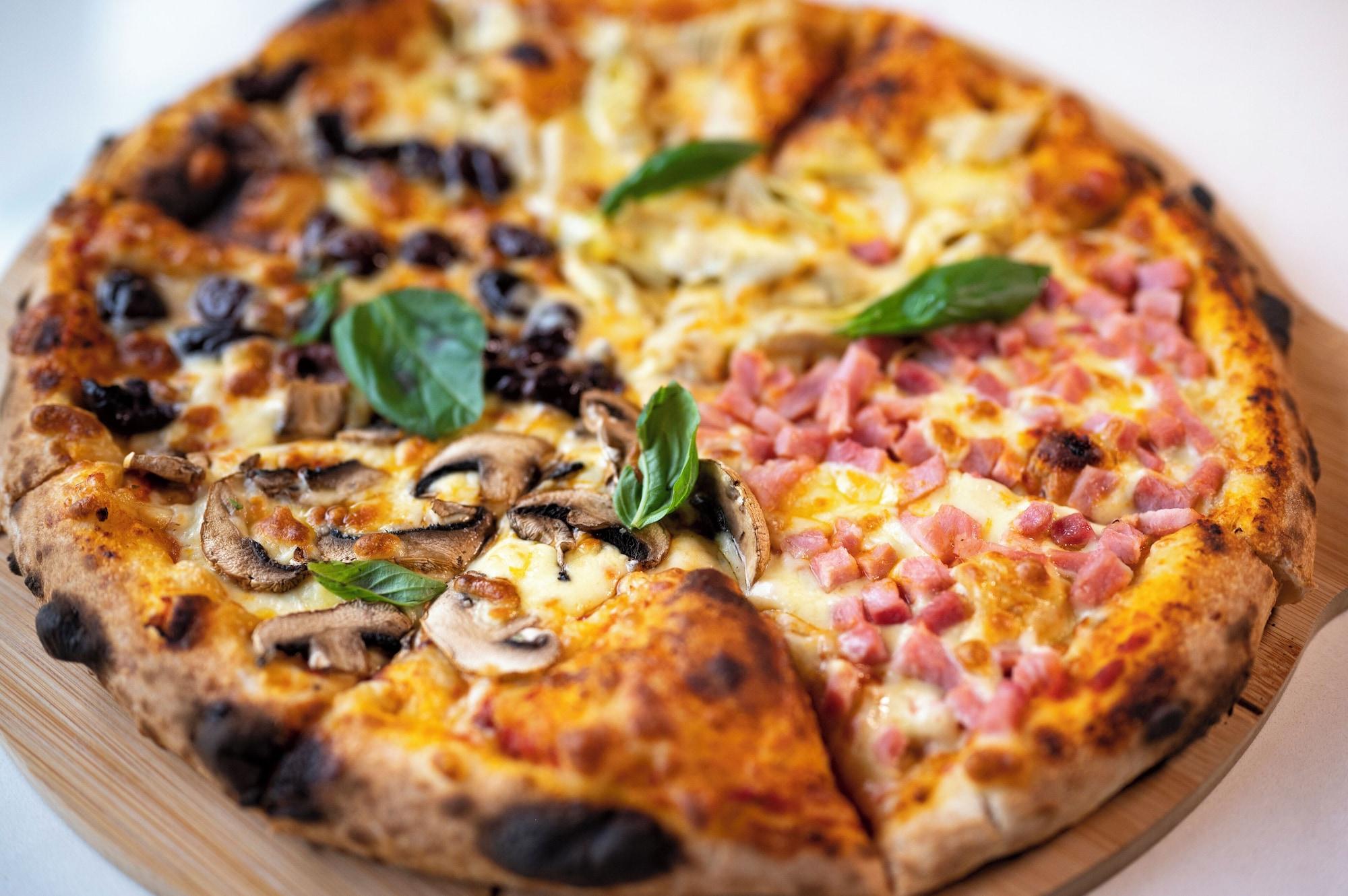 Restaurant Holiday Inn Port Moresby by IHG