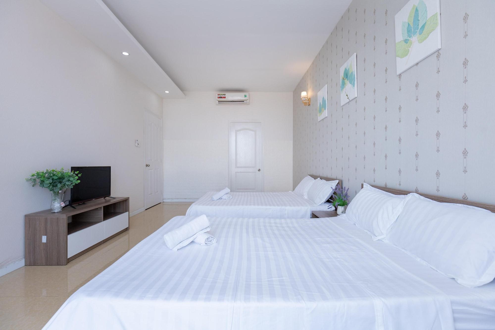 Varios The Grand Condotel