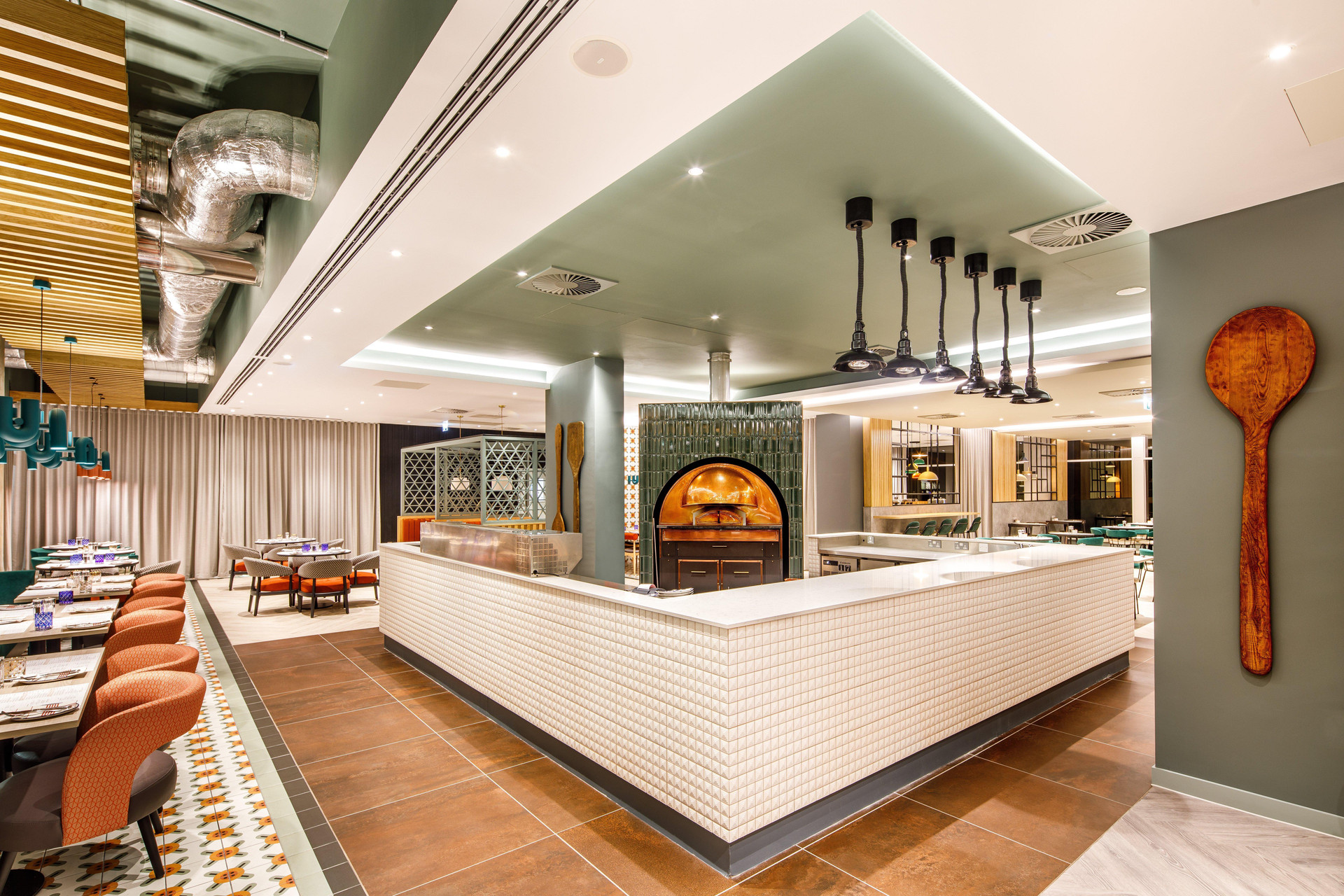 Restaurant Holiday Inn Manchester Airport by IHG