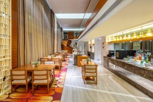 Alojamiento - Holiday Inn Shanghai Hongqiao