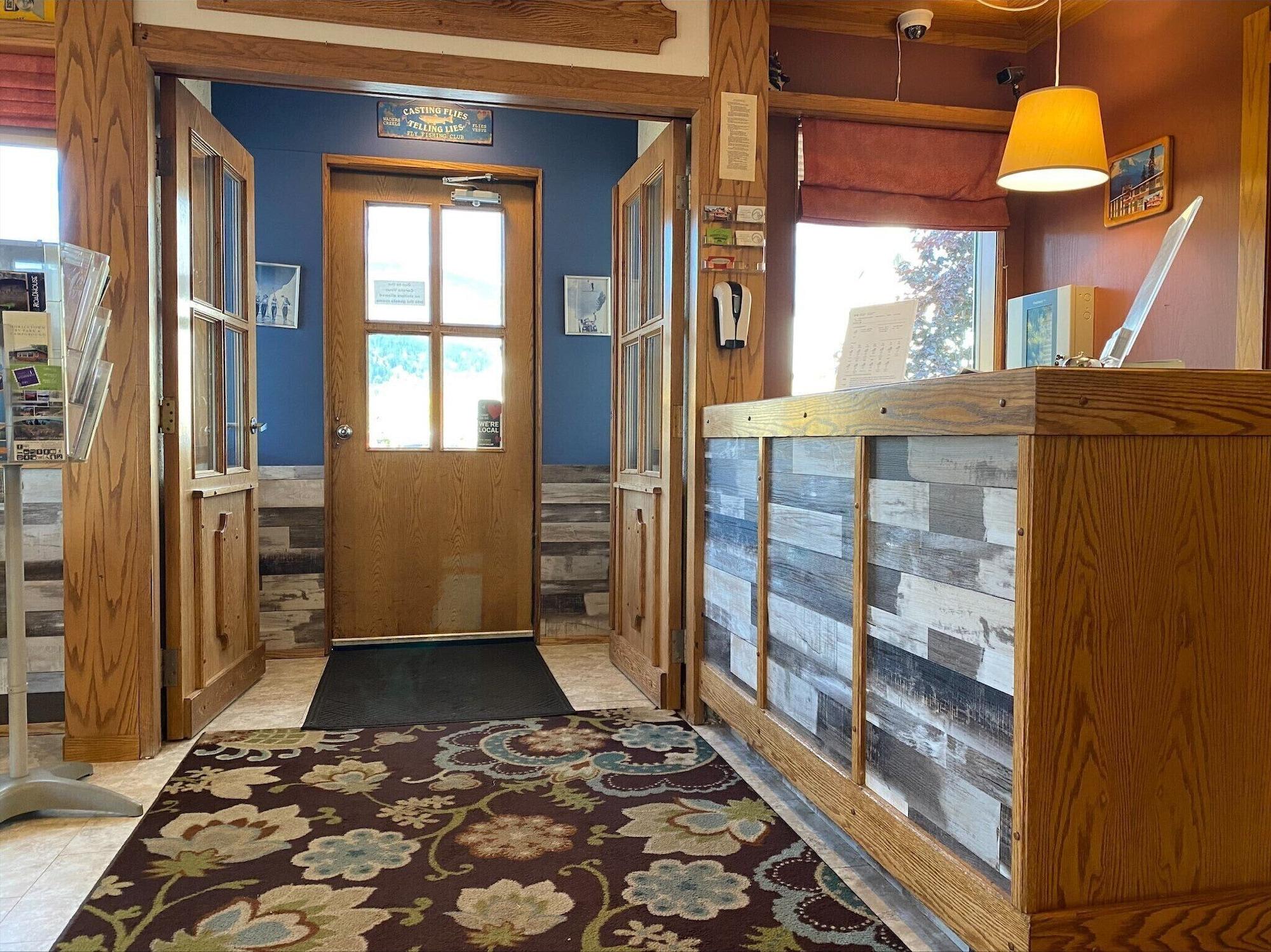 Vista Lobby Stork Nest Inn