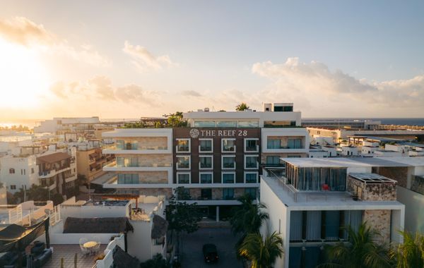 The Reef 28 Hotel & Spa – Luxury adults only – All Suites – with optional All Inlcusive