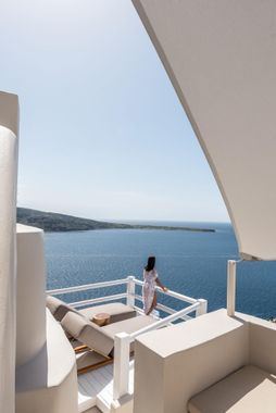 Art Maisons Oia Castle
