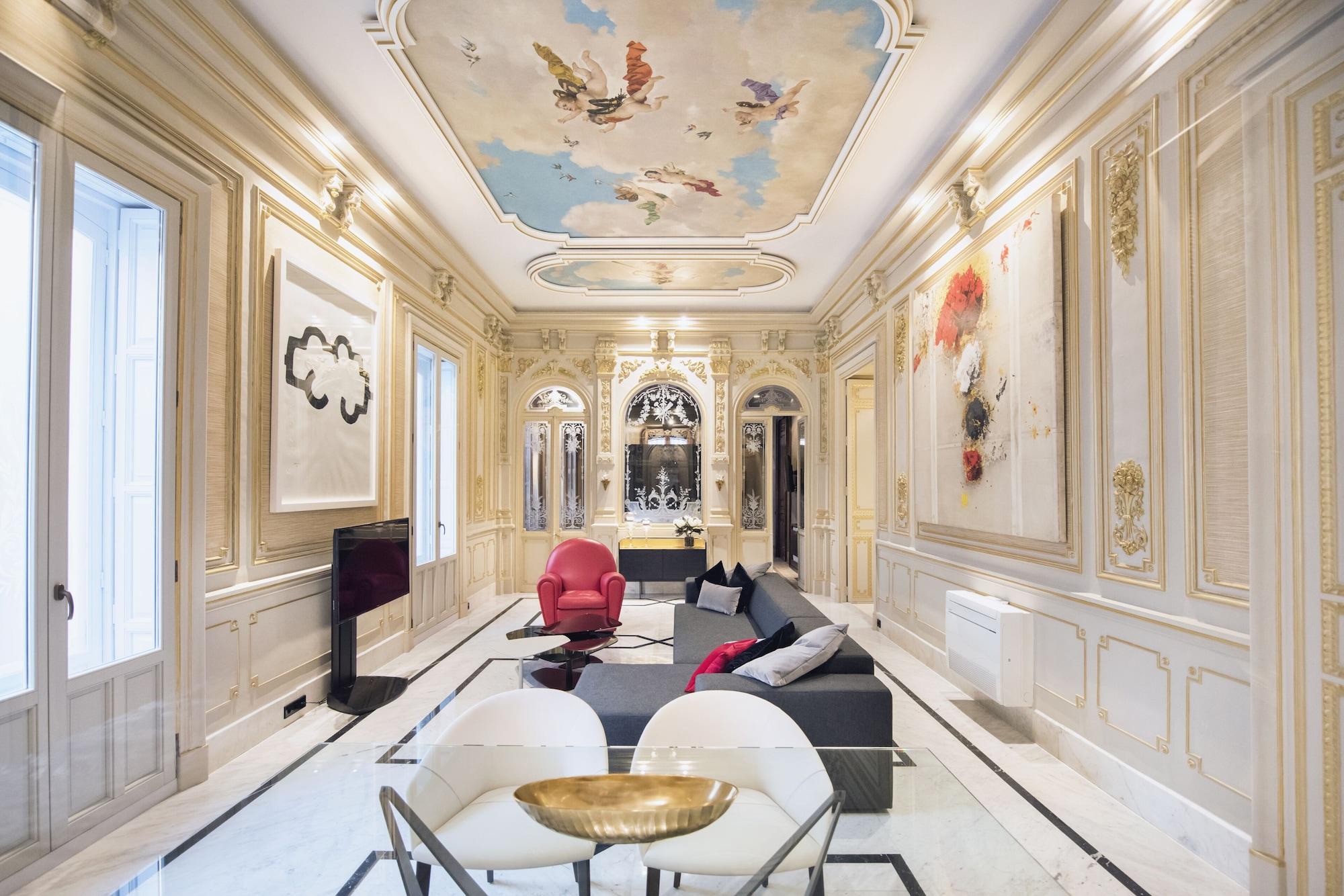 Varios Palacio Salvetti Suites