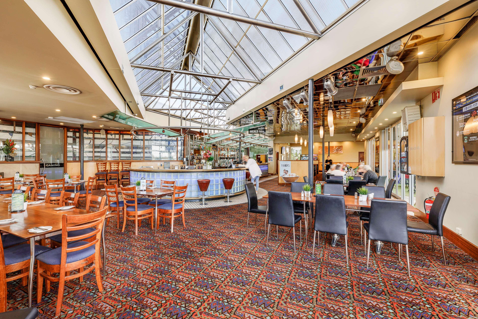 Restaurant Nightcap at Findon Hotel