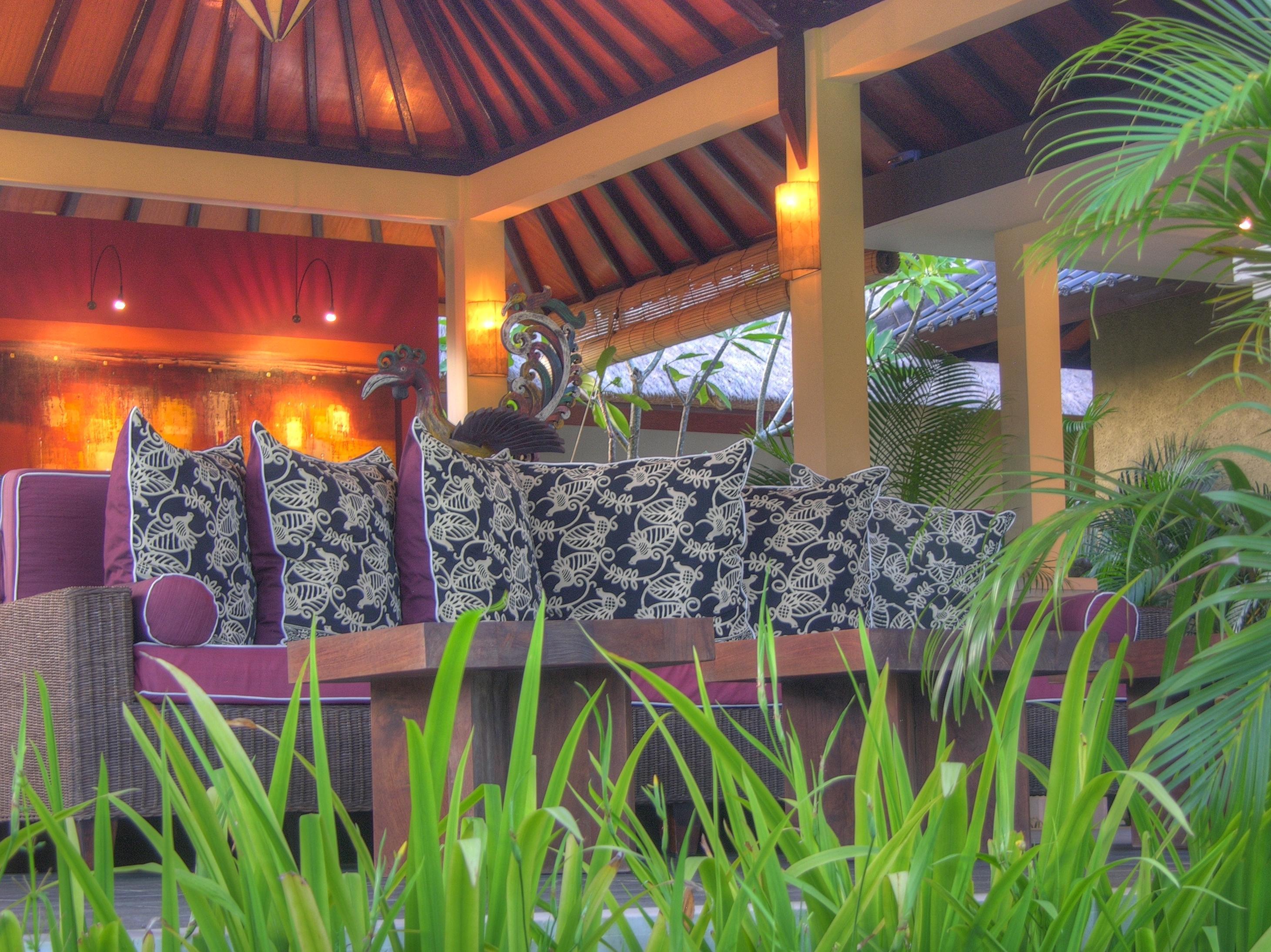 Vista Lobby Villa Sabandari