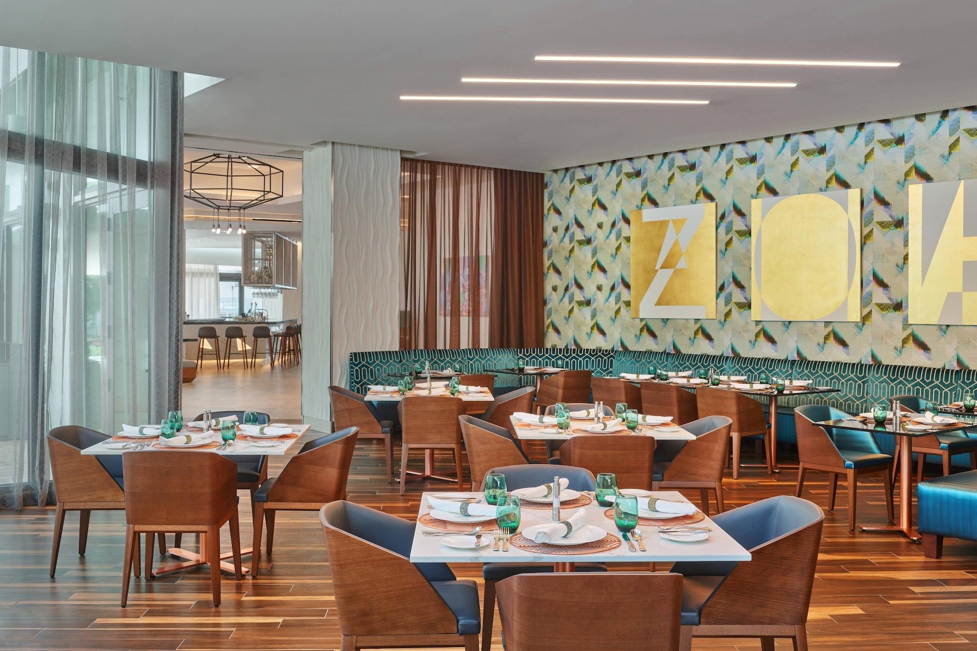 Restaurant Art Ovation Hotel, Autograph Collection