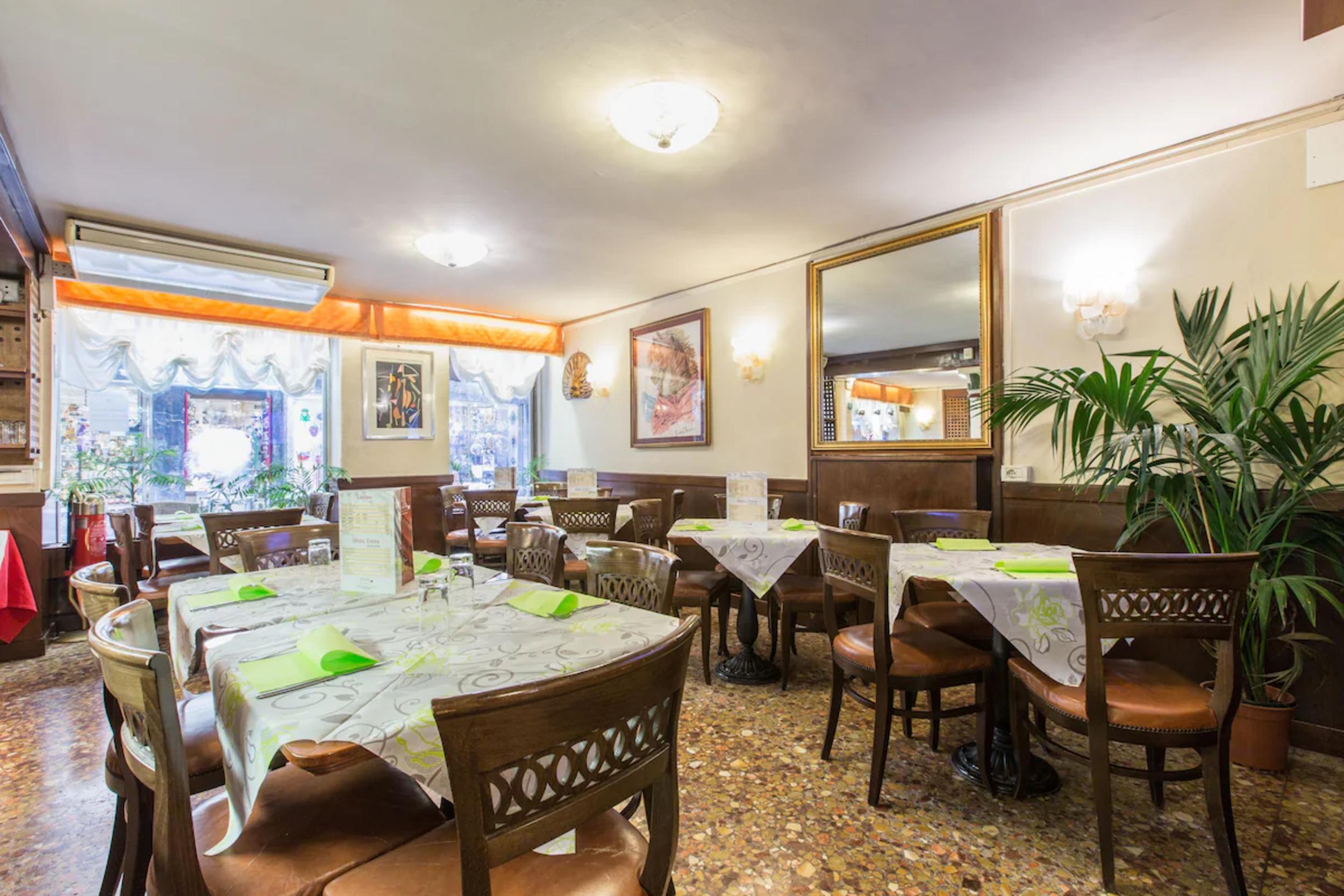 Restaurant Hotel Ambassador Tre Rose