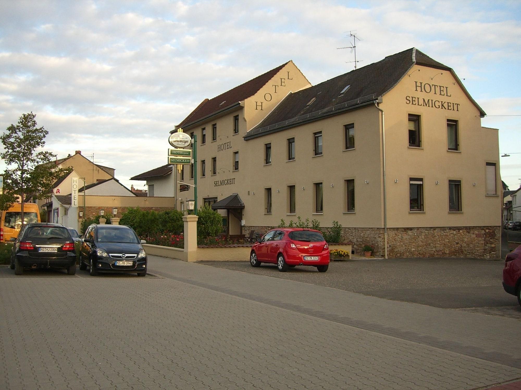 Vista Exterior Hotel Weinhaus Selmigkeit