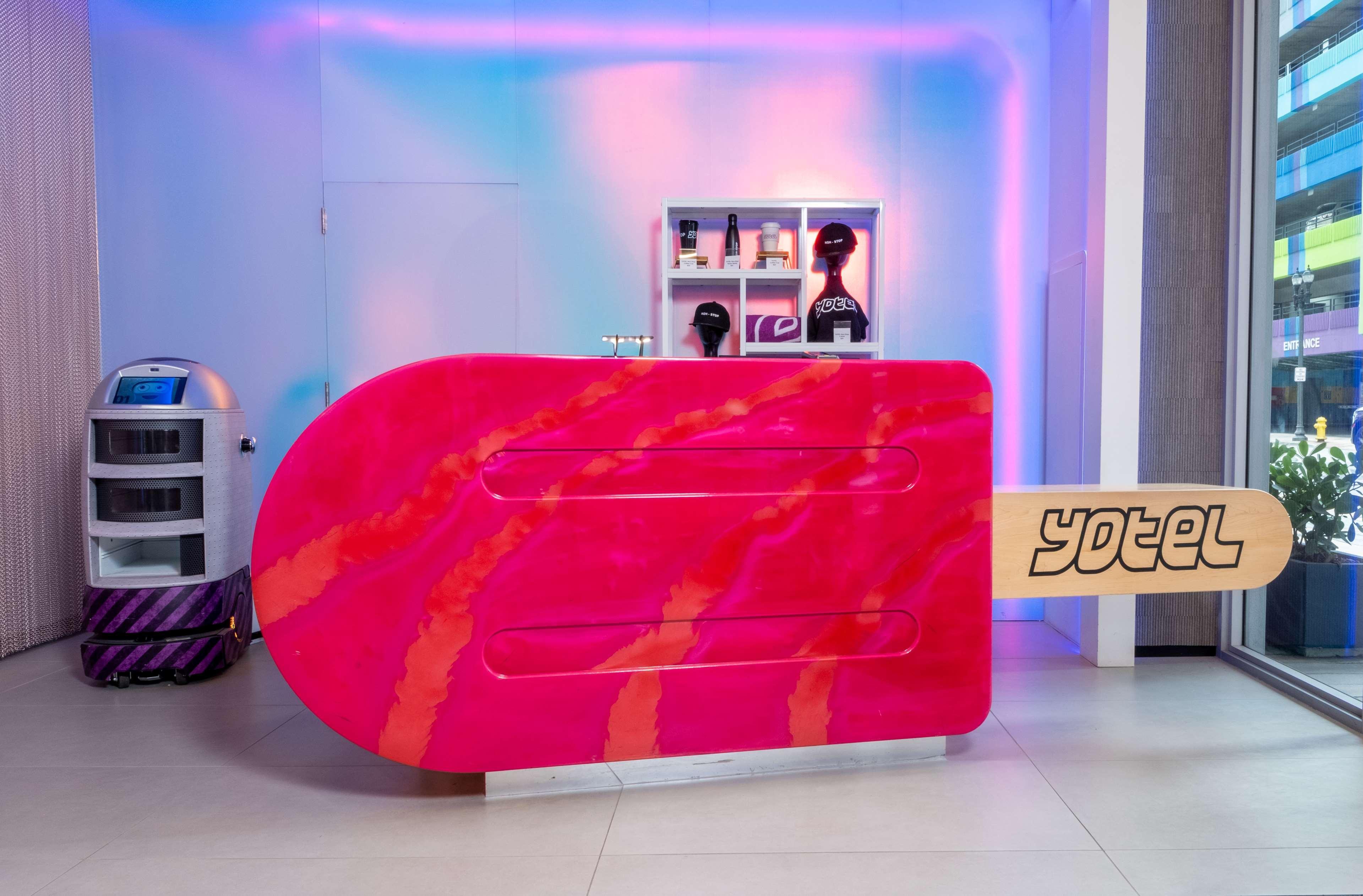Vista Lobby Yotel Miami