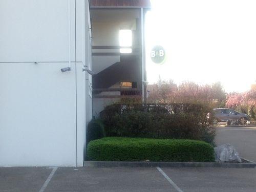 Vista Exterior B&B HOTEL Auxerre Bourgogne