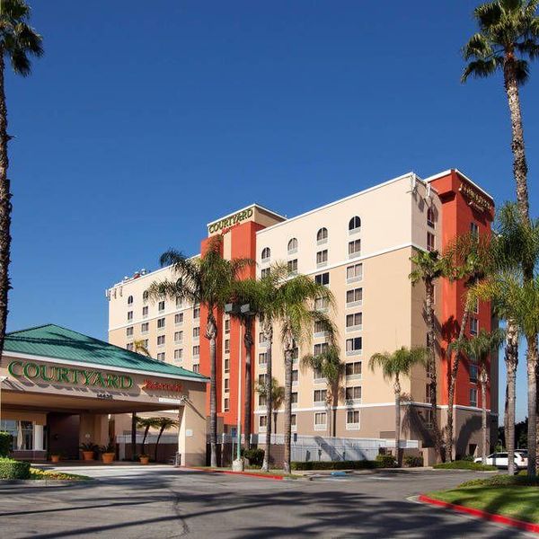 Courtyard by Marriott Baldwin Park